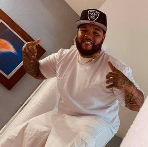 Meet your Posher, Christian